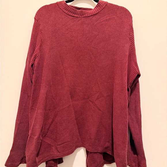 Wonderly Sweaters - Wonderly Burgundy Waffle Knit Sweatshirt